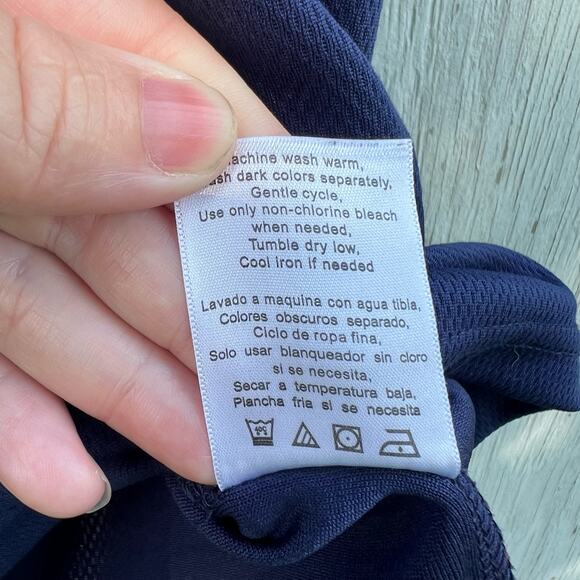 Reebok Navy Blue Dri-Fit Workout Shirt Size Large Pre-Loved - Picture 4 of 4